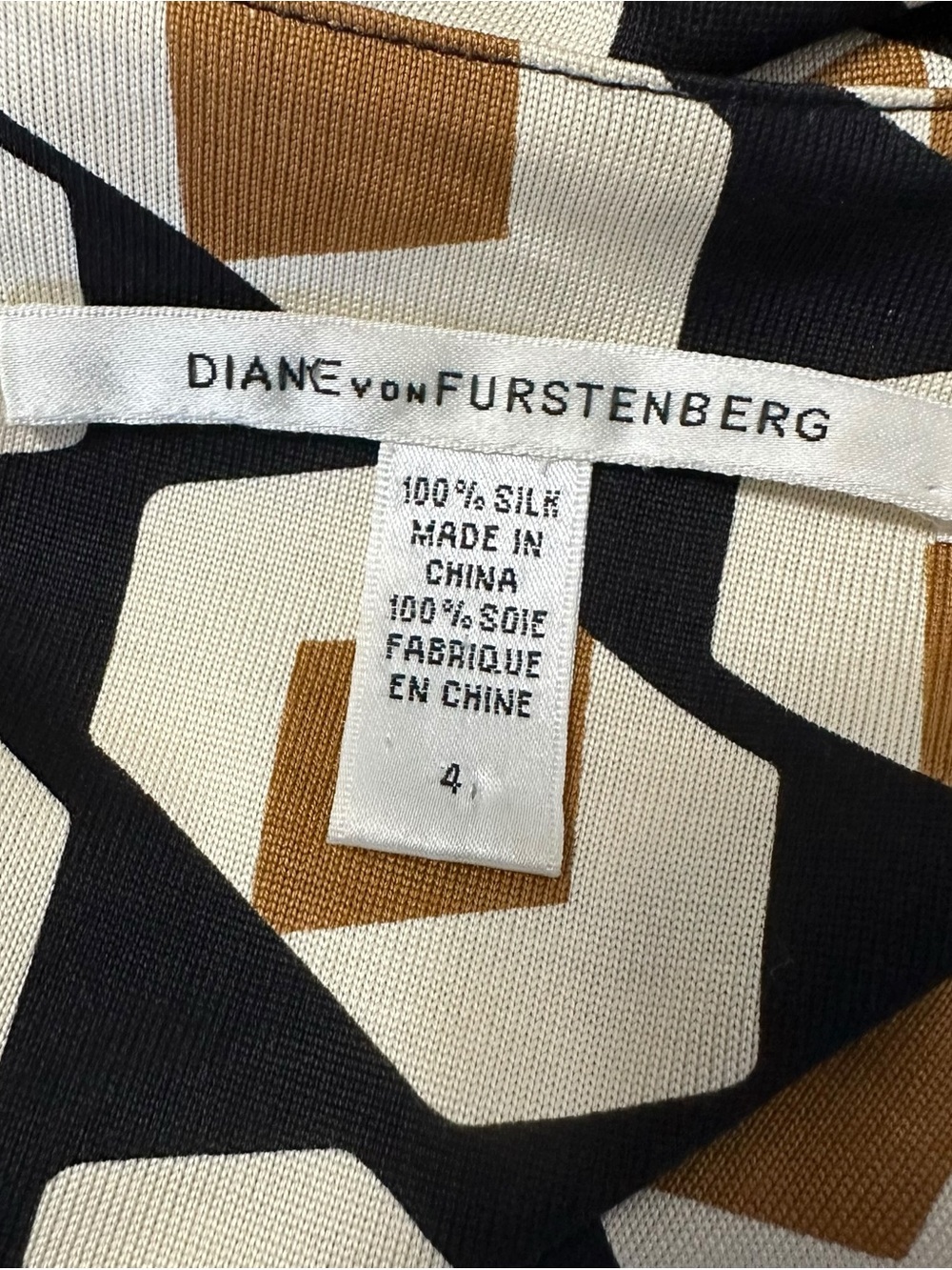 DIANE VON FURSTENBERG Womens Dutch Silk Double Breasted Wrap Dress Size 4 - Picture 15 of 15